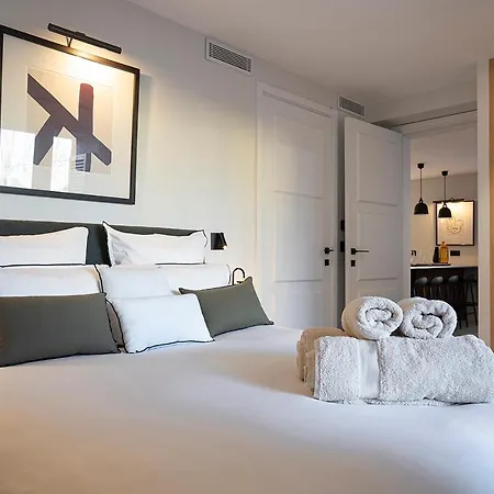 Casita 1 - Avec Terrasse Et Parking - Place Des Lices דירה *