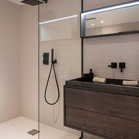 Kersell - De Standing Neuf Place Des Lices Saint Tropez