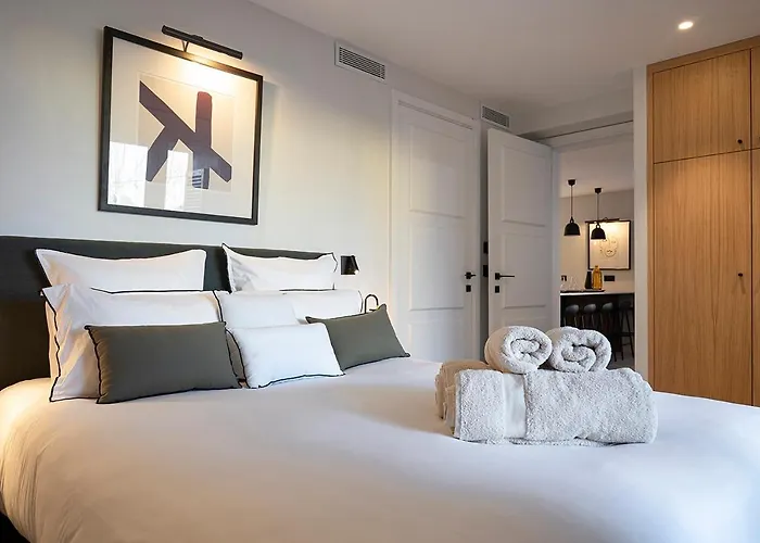 Casita 1 - Avec Terrasse Et Parking - Place Des Lices דירה *