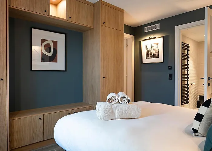 Casita 1 - Avec Terrasse Et Parking - Place Des Lices דירה