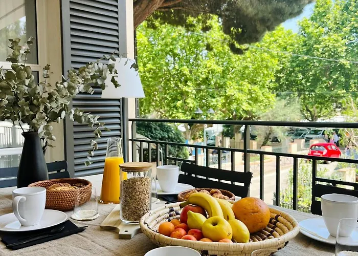 Casita 1 - Avec Terrasse Et Parking - Place Des Lices דירה