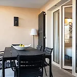 Casita 1 - Avec Terrasse Et Parking - Place Des Lices Apartment