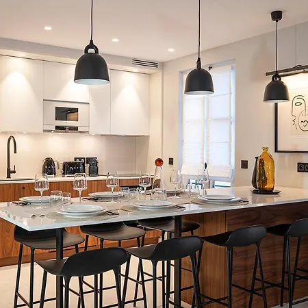 Kersell - De Standing Neuf Place Des Lices Апартаменты *