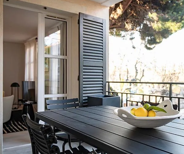 Casita 1 - Avec Terrasse Et Parking - Place Des Lices Saint-Tropez