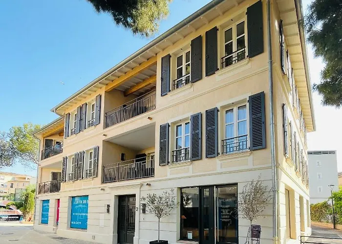 Casita 1 - Avec Terrasse Et Parking - Place Des Lices Appartamento *